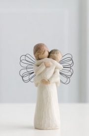 Anđeo Willow Tree - Angel's Embrace