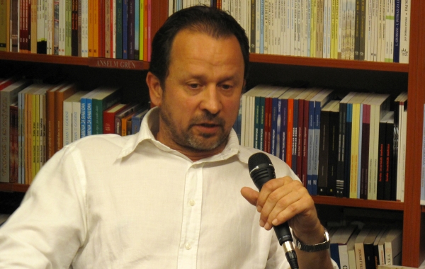 Trpimir Jurkić gostovao na "Susretu s autorom" u svibnju u Splitu